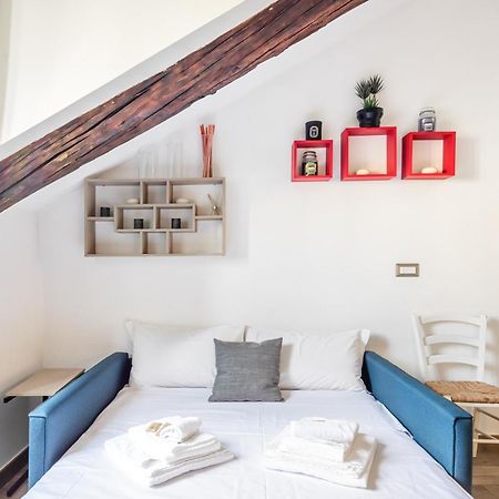 Piazza Castello Central Studio Турин Экстерьер фото