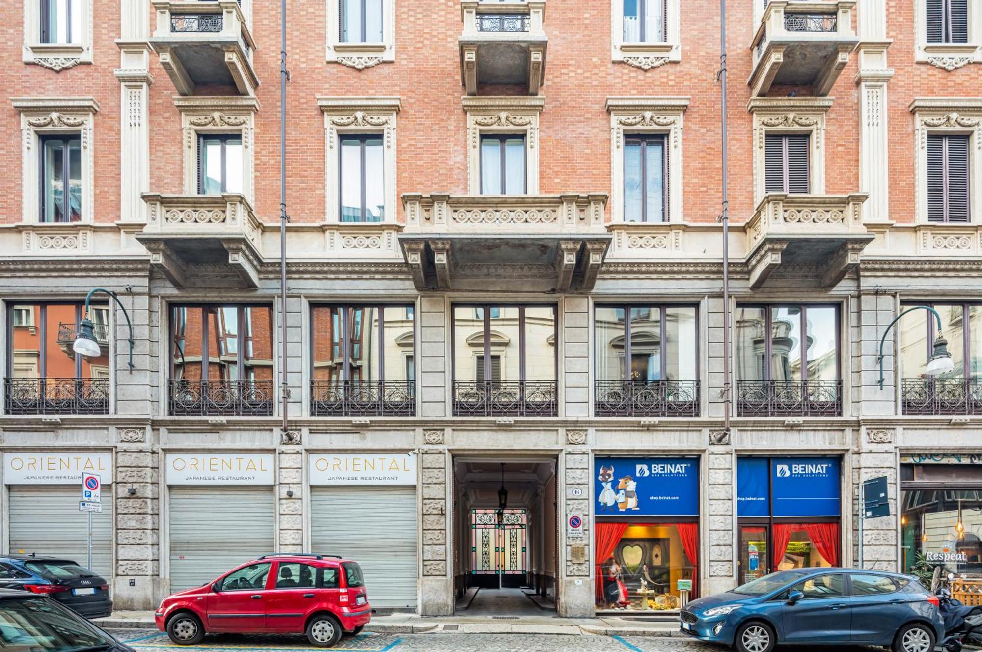 Piazza Castello Central Studio Турин Экстерьер фото